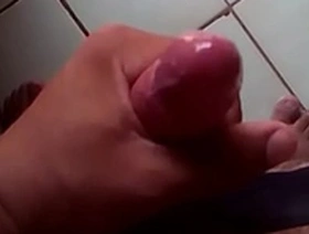 Young Colombian gay cumshot